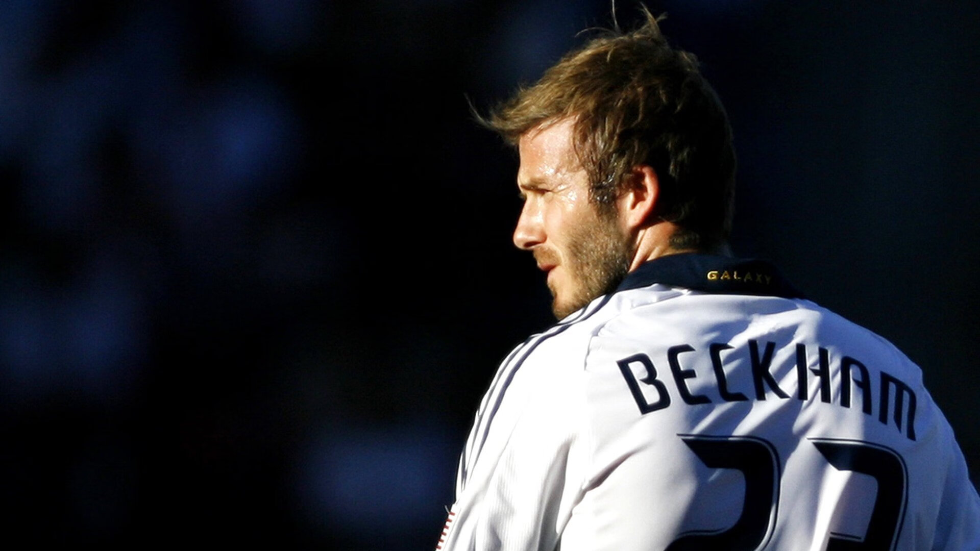 西甲国家德比焦点战，墨西哥最后时刻击败那不勒斯